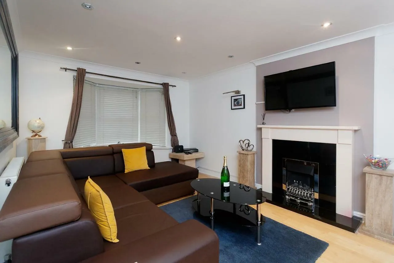 Valentino House Apartman Leeds 0*,